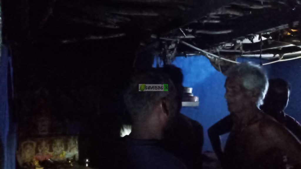 அக்கரப்பத்தனை கிளாஸ்கோ மேற்பிரிவு தோட்ட வீடொன்றில் தீ