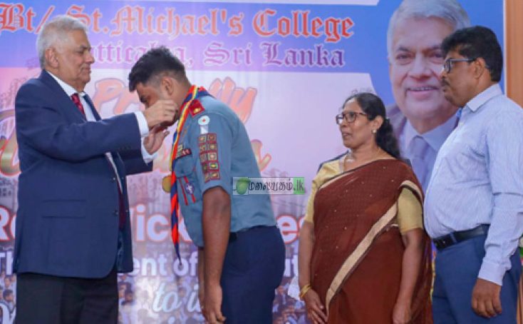 அனைவரும் இலங்கையர்கள் என்ற வகையில் இன,மத பிரச்சினைகளுக்கு தீர்வு காண்பதற்கு அர்ப்பணிக்க வேண்டும்-ஜனாதிபதி