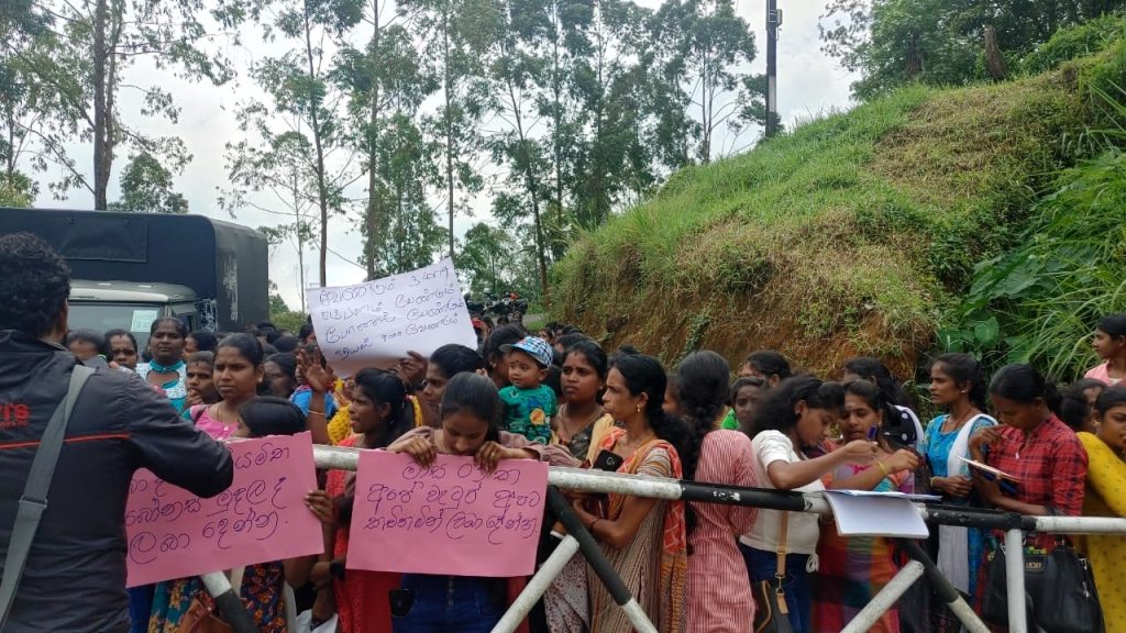 ஆடை தொழிற்சாலை ஊழியர்கள் இன்று (23) பணி பகிஷ்கரிப்பு போராட்டம்.