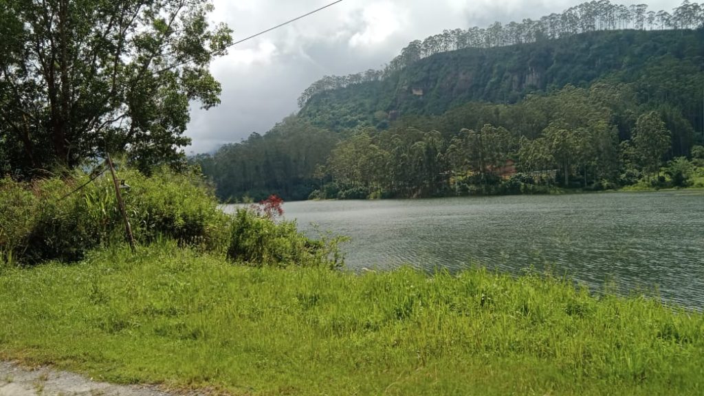 தொடர் மழையால் மவுஸ்சாக்கலை நீர் தேக்கத்தின் நீர் மட்டம் அதன் கொள்ளளவை எட்டும் நிலையில்; மக்கள் அவதானம்!