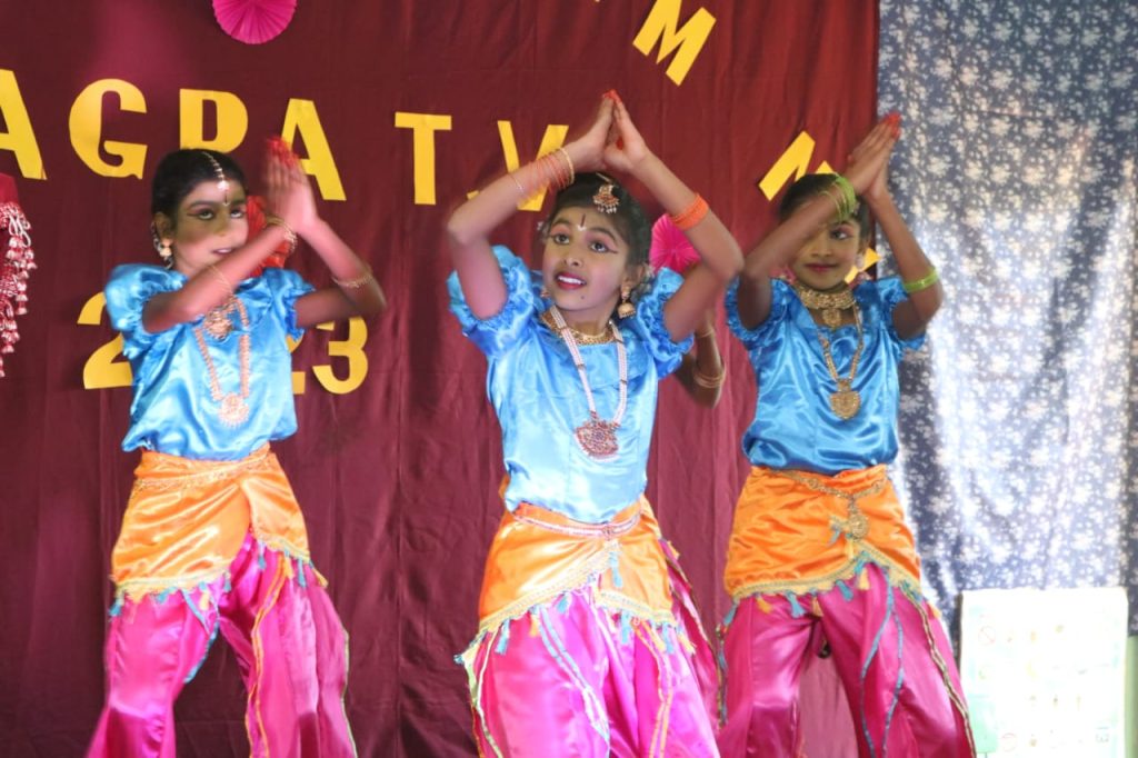 லிந்துலை, ஆக்ரா பாடசாலையில் தரம் 05 புலமை பரிசில் பரீட்சைக்கு தோற்றிய மாணவர்களுக்கான கௌரவிப்பு விழா