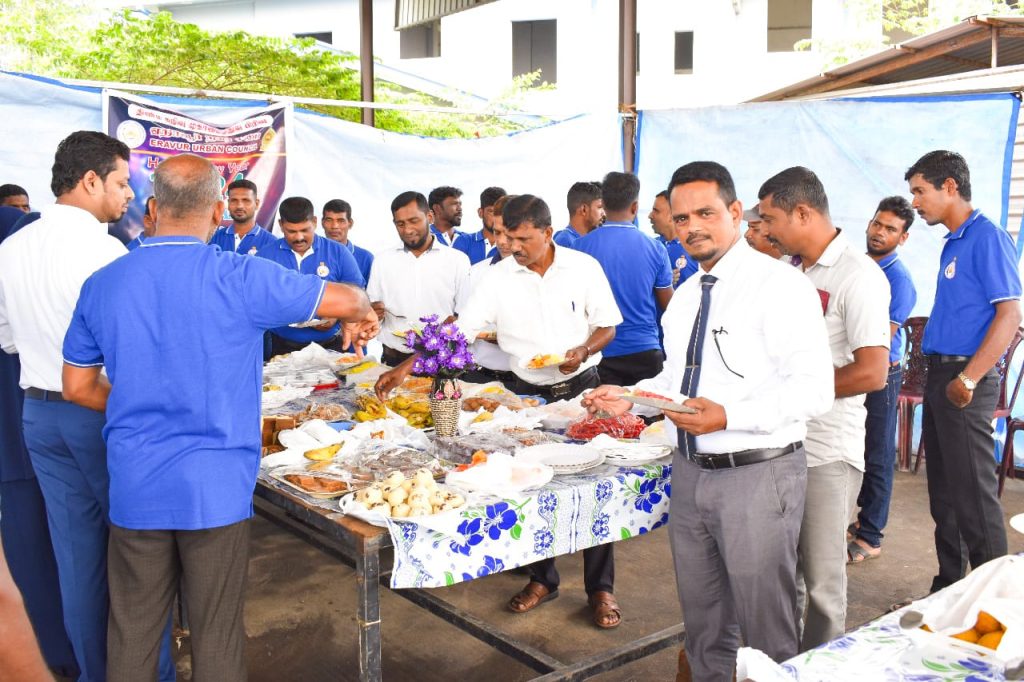 நகரசபை திண்மக்கழிவு முகாமைத்துவப் பிரிவில் புத்தாண்டை வரவேற்கும் நிகழ்வு.