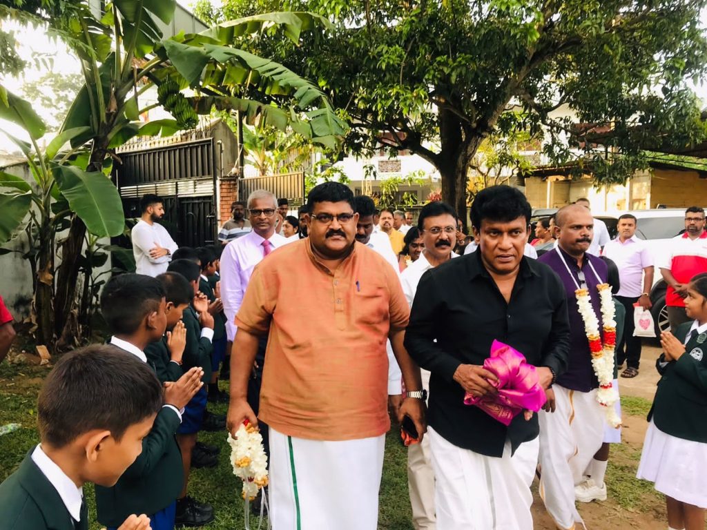 ஒரு பாடசாலை நூறு கோவில்களுக்கு சமன் என்பதை நிரூபித்து காட்டியவர் அமரர் மாணிக்கவாசகம்-மனோ கணேசன் எம்பி