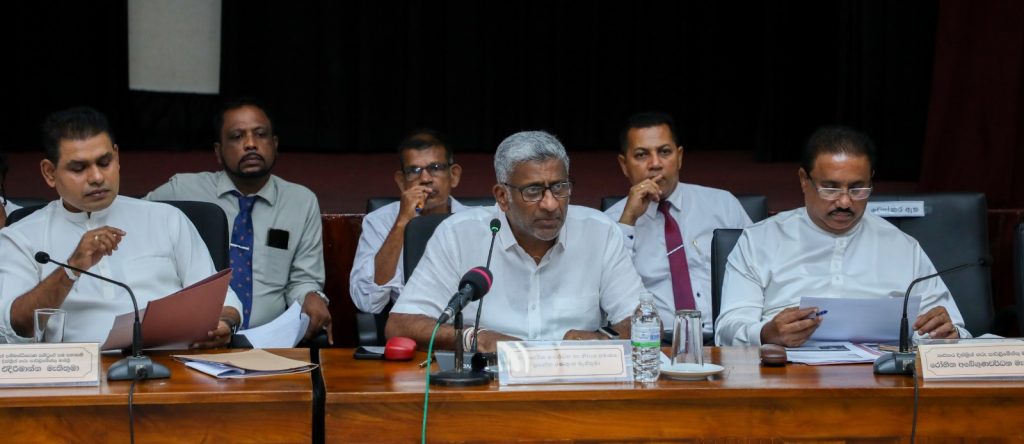 மலைப் பத்தாண்டு அபிவிருத்தித் திட்டம் விரிவுபடுத்தப்படும்…