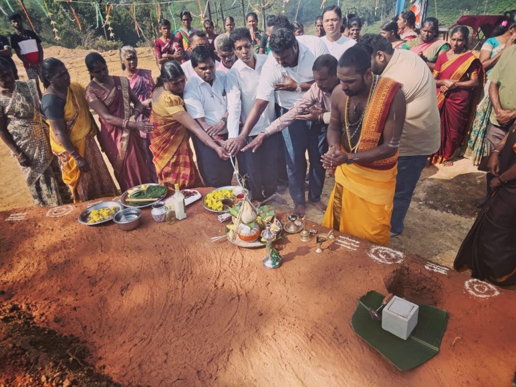 பதுளை – அட்டாம்பிட்டிய டிக்வெல தோட்டப்பிரிவில் வீடுகளுக்கான அடிக்கல் நாட்டு விழா