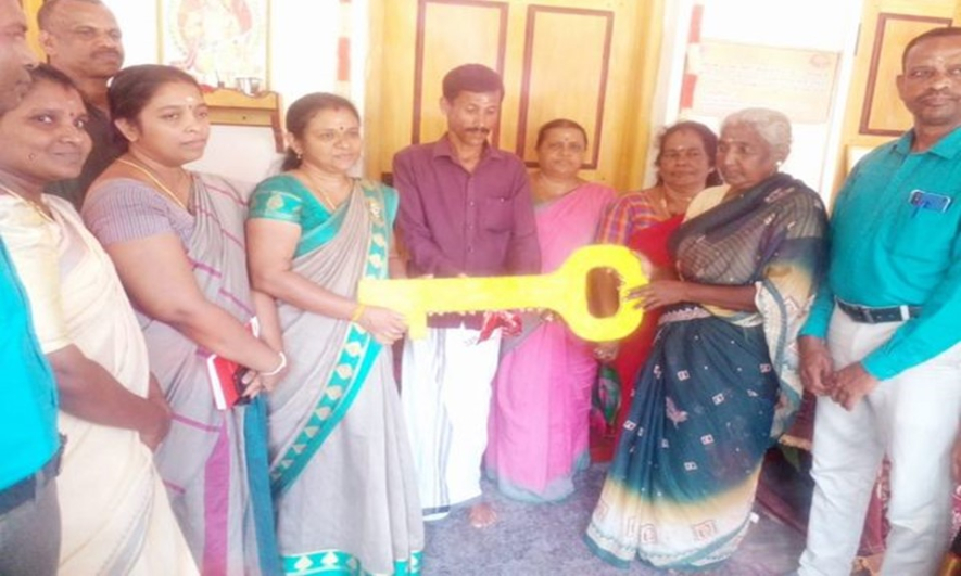 ரன்விமன வீடு பயனாளியிடம் கையளிப்பு!!