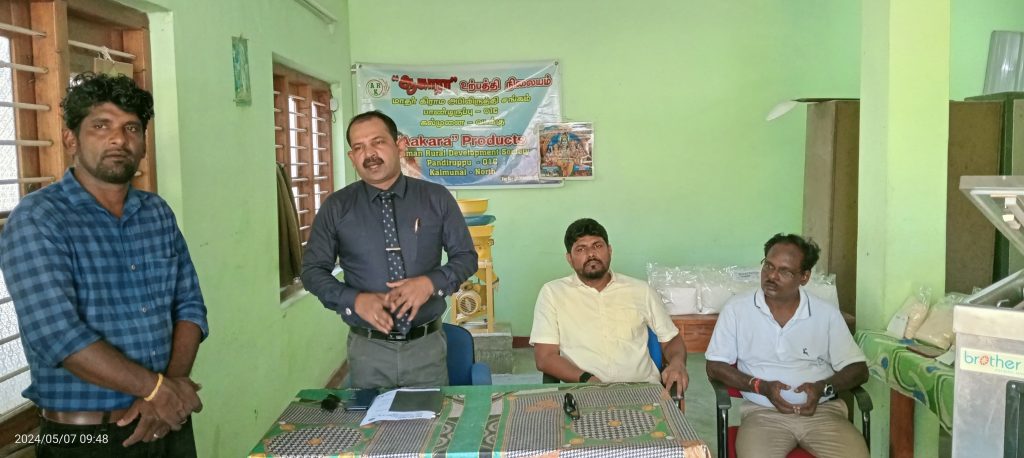 பொருளாதார உயர்ச்சியை காண்பதற்கு தொழில் முயற்சியாளர்கள் உருவாக்கப்பட வேண்டும்! மேலதிக அரசாங்க அதிபர் ஜெகதீசன்