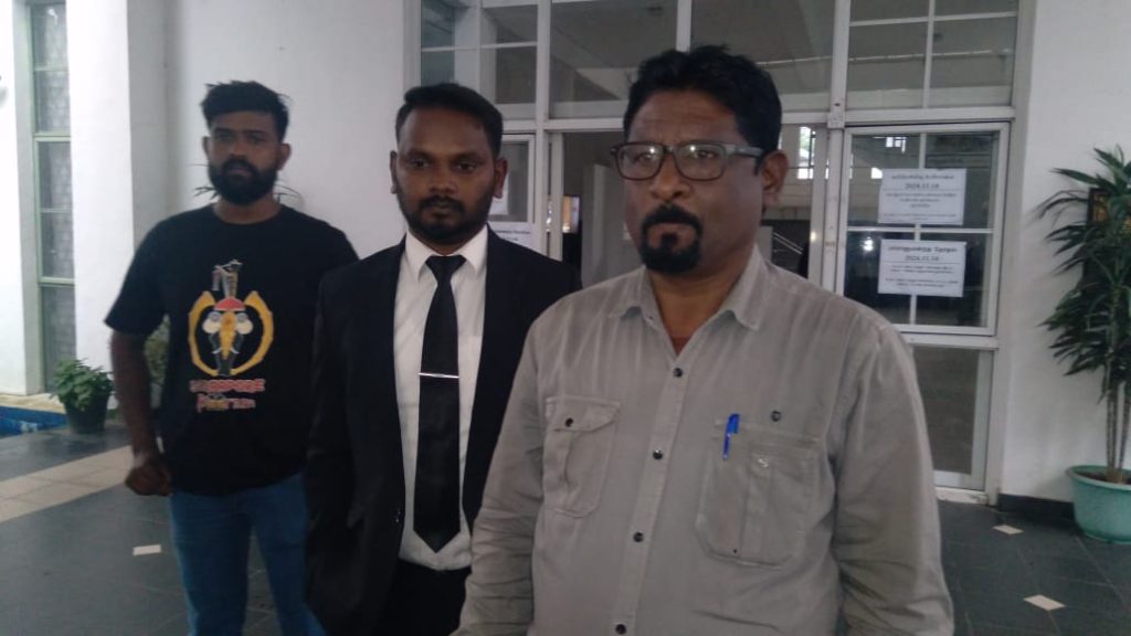 ஈரோஸ் ஜனநாயக முன்னணி வேட்பு மனு தாக்கல்