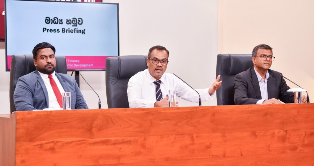 புதிய அரசாங்கத்தின் பொருளாதார ஸ்திரத்தன்மை செயற்பாடுகள் தொடர்ந்தும் முன்னெடுப்பு