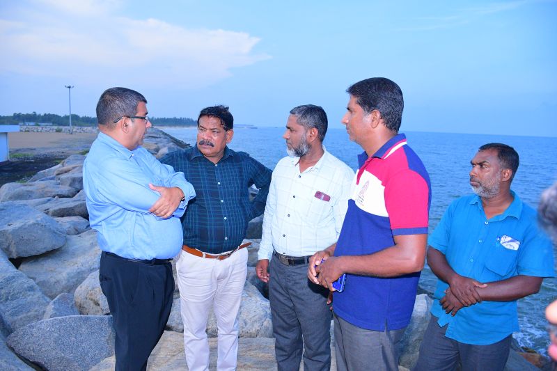 அம்பாறை ஒலுவில் துறைமுகத்தின் செயற்பாடுகளை மீள ஆரம்பிப்பதற்குரிய நடவடிக்கை முன்னெடுக்கப்படும் – அமைச்சர் இராமலிங்கம் சந்திரசேகர்