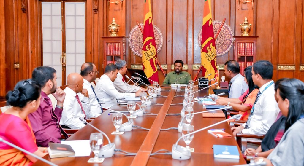 இலங்கை காப்புறுதிக் கூட்டுத்தாபனத்தை தேசிய பொருளாதாரத்திற்கு பரந்த பங்களிப்பை வழங்கும் நிறுவனமாக மாற்ற வேண்டும்.