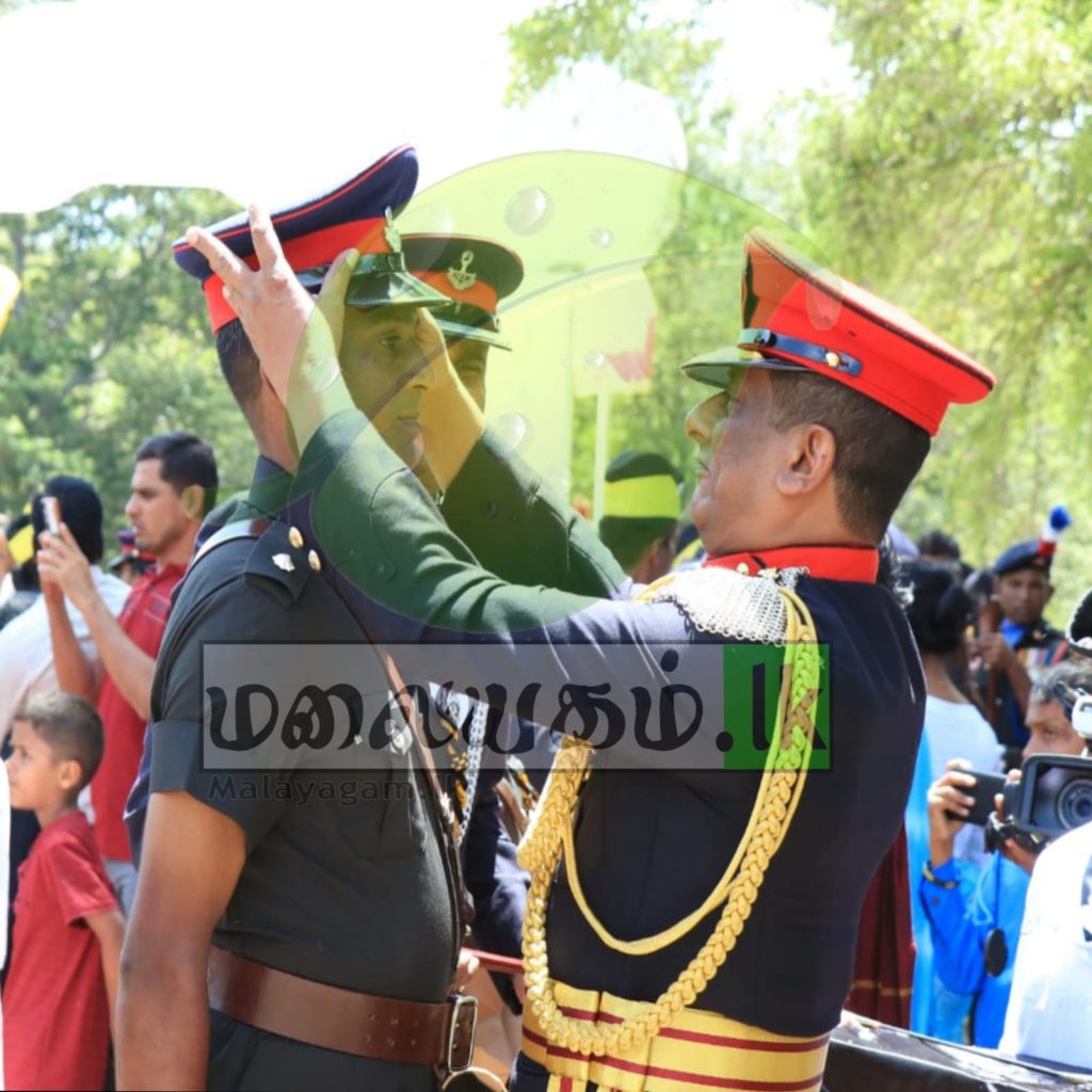 ஜனாதிபதி அதிகாரம் மிக்க இரண்டாம் லுதினன் அதிகாரியாக நியமனம் பெற்ற பொகவந்தலாவ சென்மேரீஸ் கல்லூரியின் பழைய மாணவரான ரவிச்சந்திரன் வினோத்