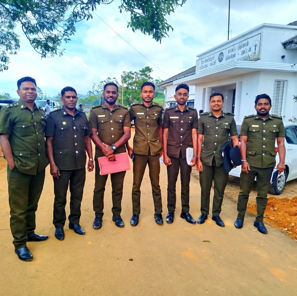 ஹட்டனில் சுகாதாரமற்று இருக்கும் உணவகங்களுக்கு கடும் எச்சரிக்கை.