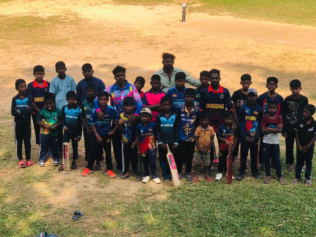 கிணிகத்தேன கெனில்வோர்த் தோட்டத்தில் சிறுவர்களுக்கான மென்பந்து கிரிக்கெட்போட்டி ‘இராவண தேசத்து வீரர்கள்’ அணி சாம்பியன்!