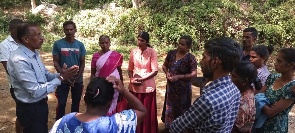 வேவெஸ்ஸ மத்தியப் பிரிவு இறப்பர் தோட்டத்தை தனியாருக்கு வழங்கும் முடிவுக்கு தொழிலாளர்கள் கடும் எதிர்ப்பு