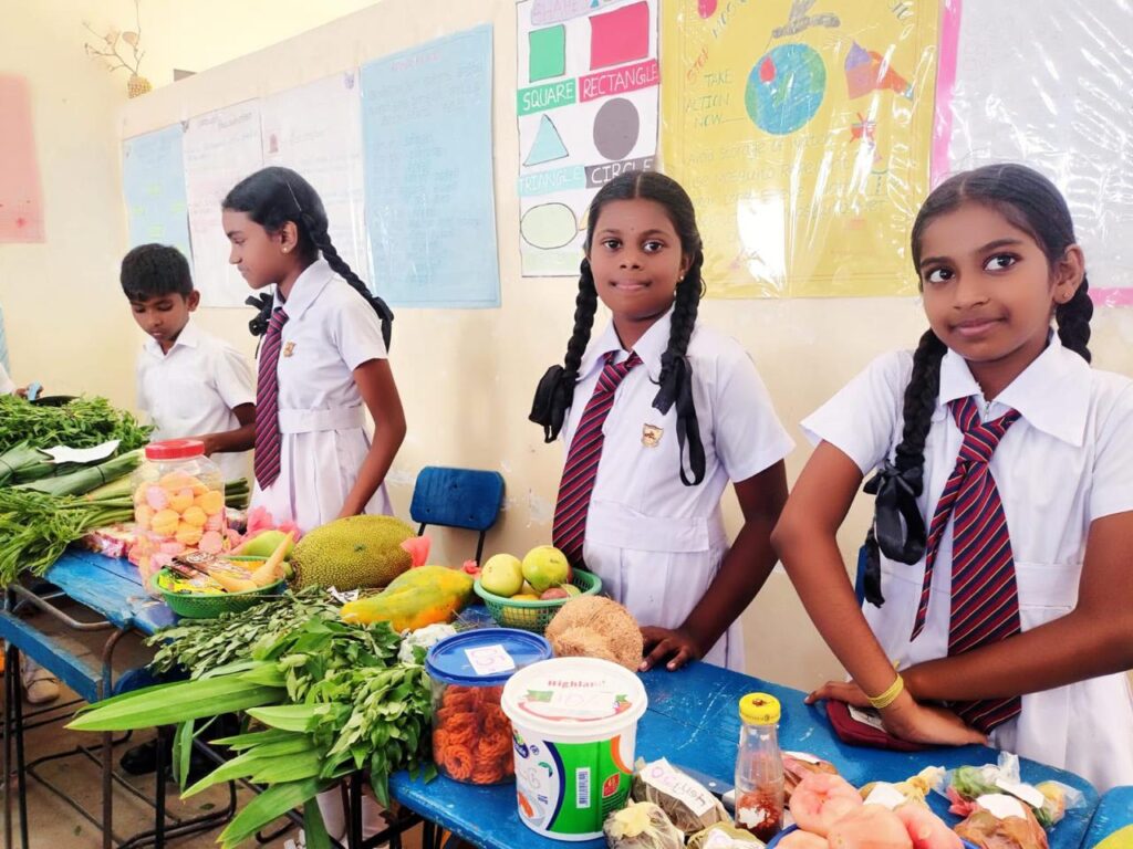 மாத்தளை கலைமகள் கல்லூரியில் மாபெரும் சிறுவர் சந்தை: மாணவர்களின் படைப்பாற்றல் மற்றும் தொழில்முயற்சி திறன்கள் மிளிர்ப்பு!